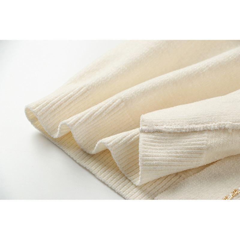 Abito doppiopetto in maglia dettagli dorati