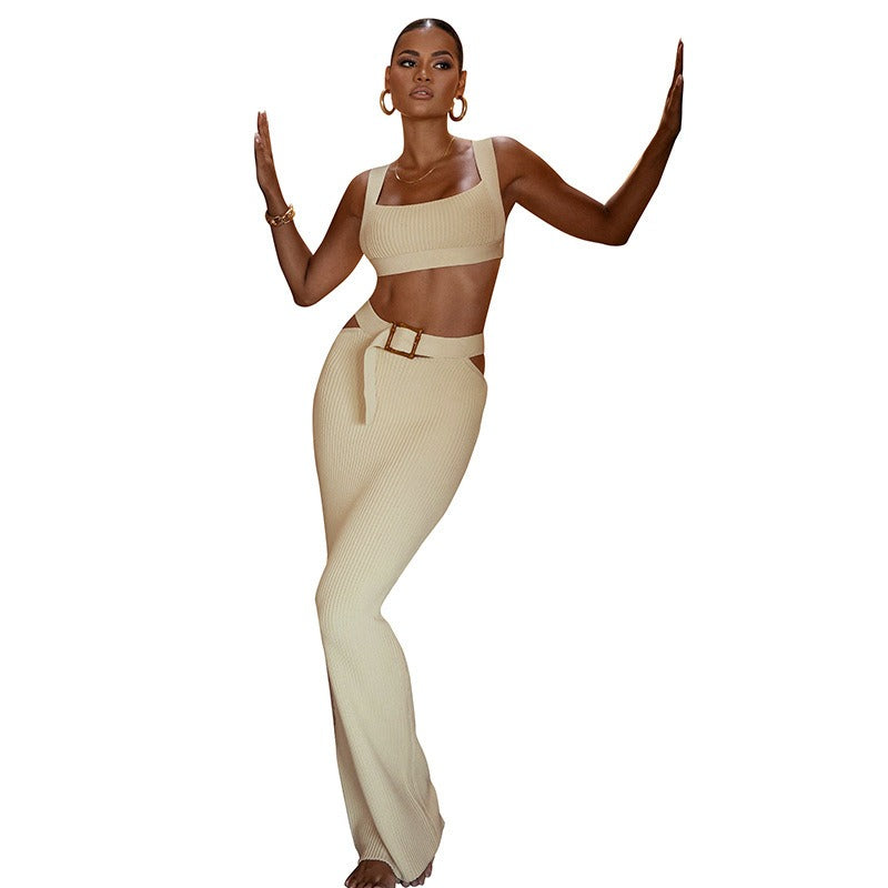 Completo in maglia top e gonna tubino