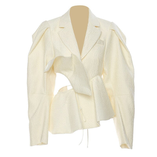 Blazer asimmetrico con cut-out