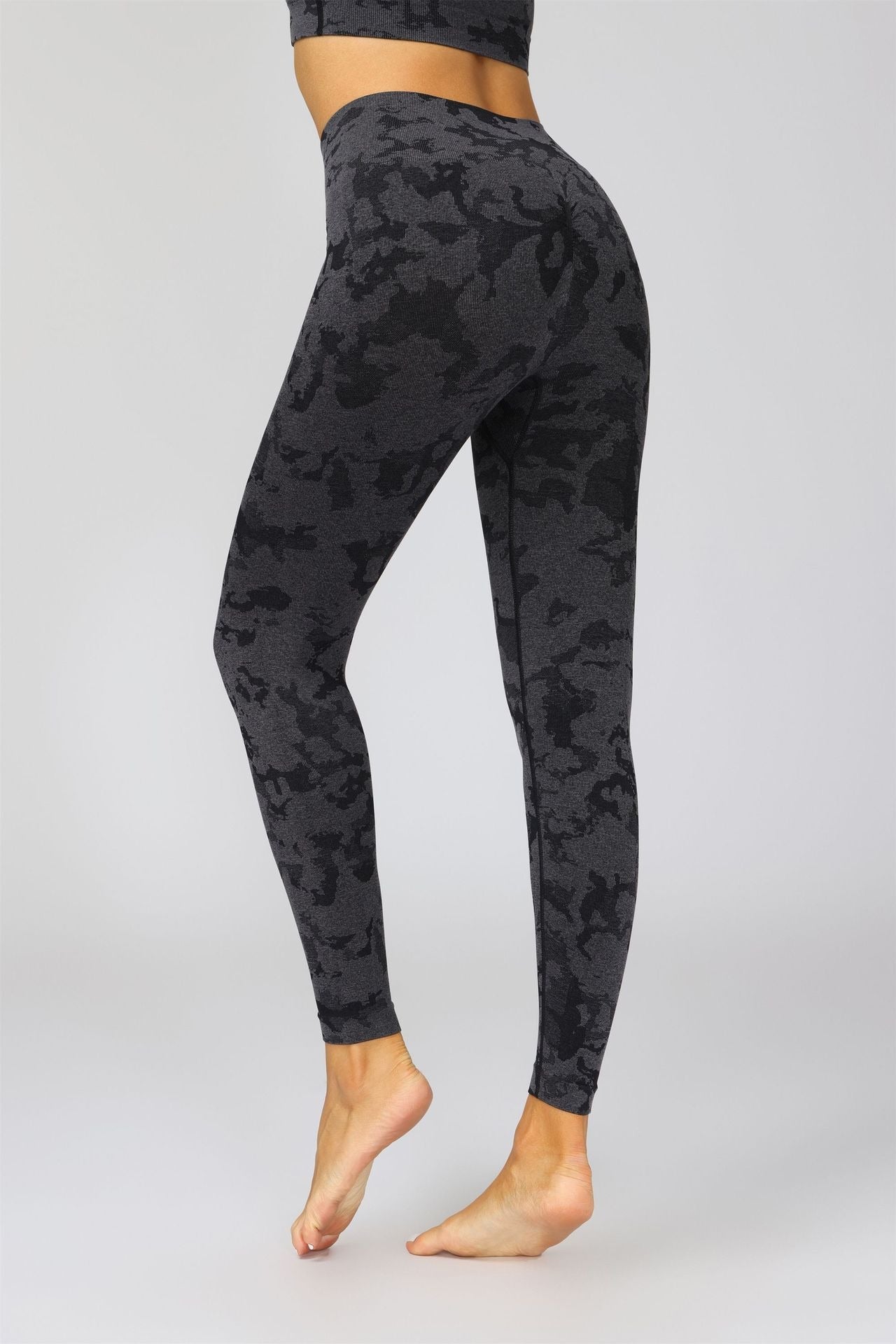Fitness completo top e leggins camouflage