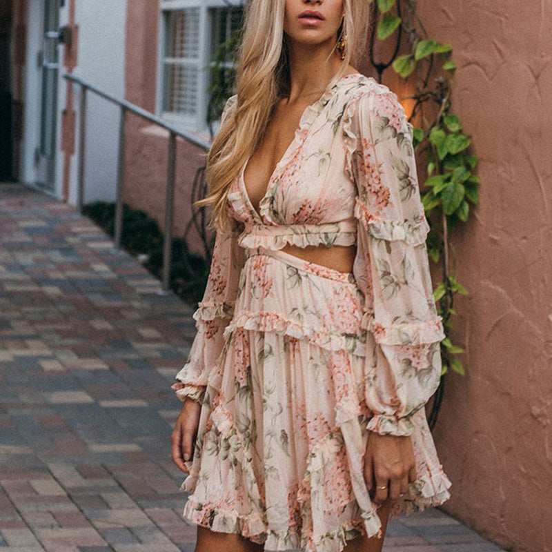 Abito chiffon floreal cut-out