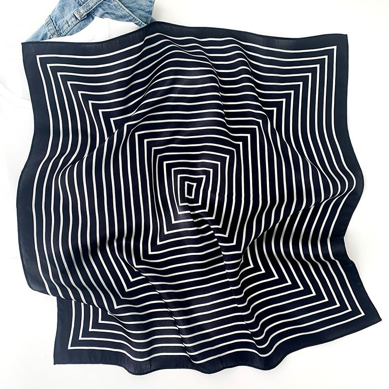 Foulard quadrato in seta di gelso