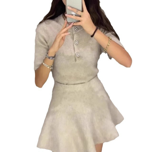 Completo in lana maglia e gonna
