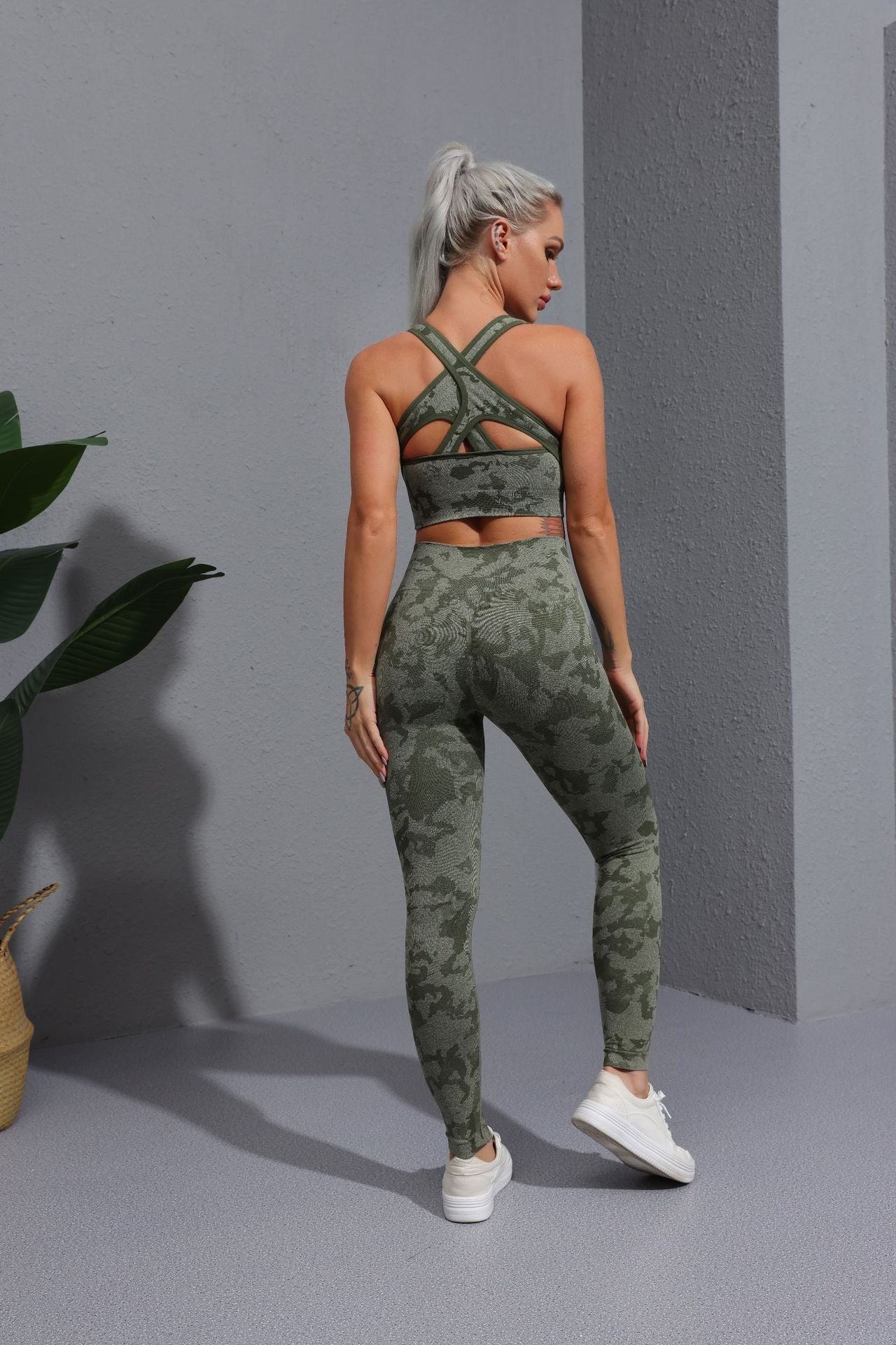Fitness completo top e leggins camouflage