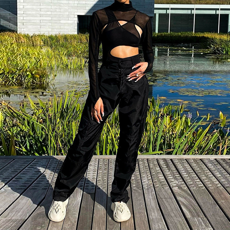 Body in velo cut-out