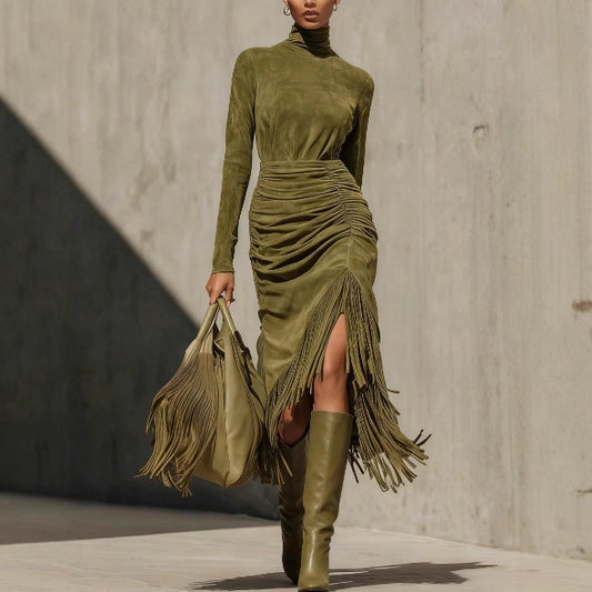 Abito longuette in suede con frange
