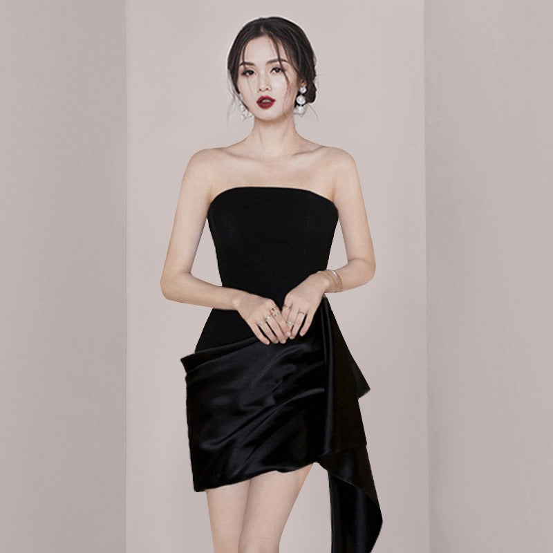 Mini abito strutturato tessuto lucido