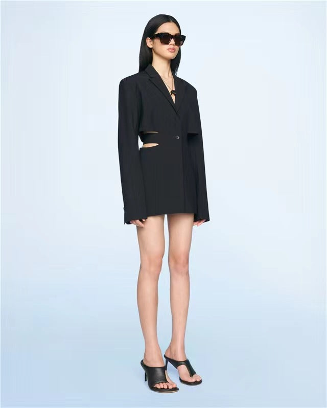 Abito blazer con cut-out
